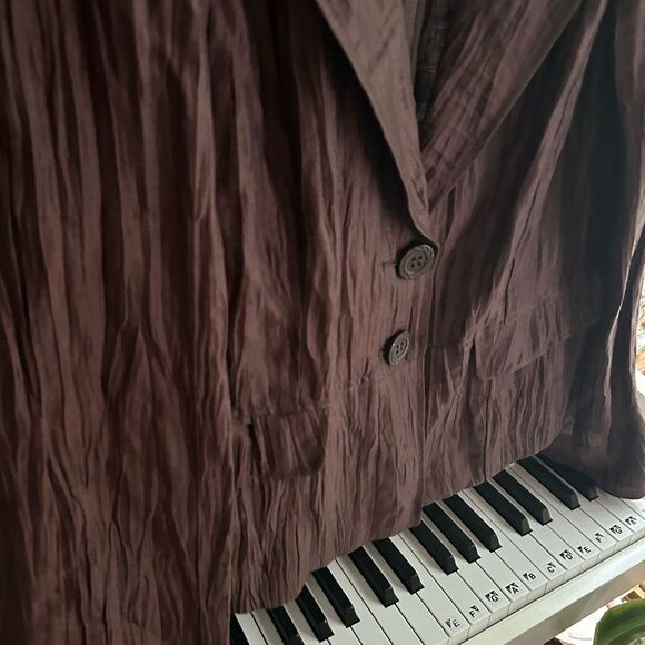 Elegant Brown Blazer for Women 10 - Picture 7 of 11